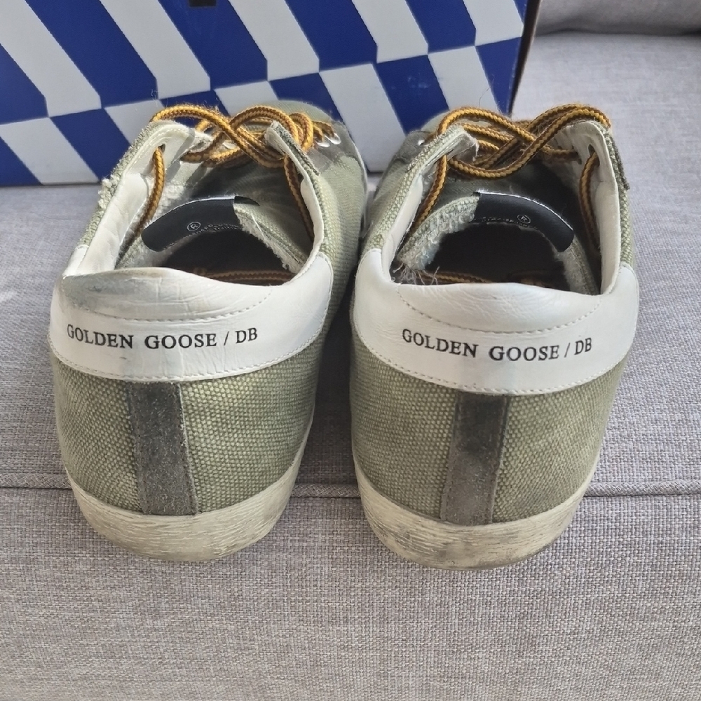 Green and White Sneakers with Black Star - Picture 2 of 6